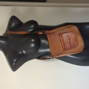 Leather crossbody bag